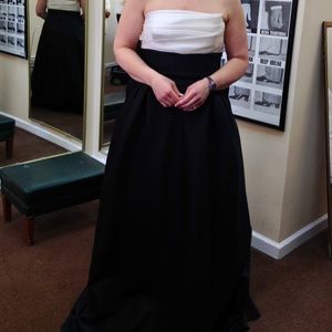 NEW Carmen Marc Valvo black & ivory ballgown